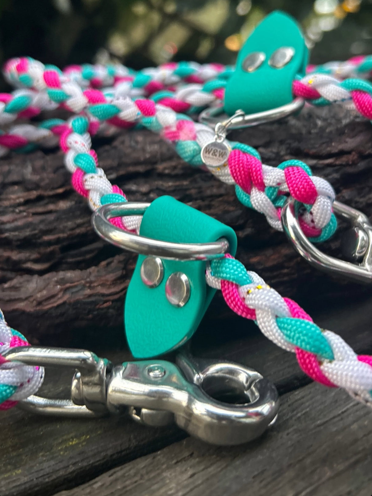 Multi-Function Paracord Lead