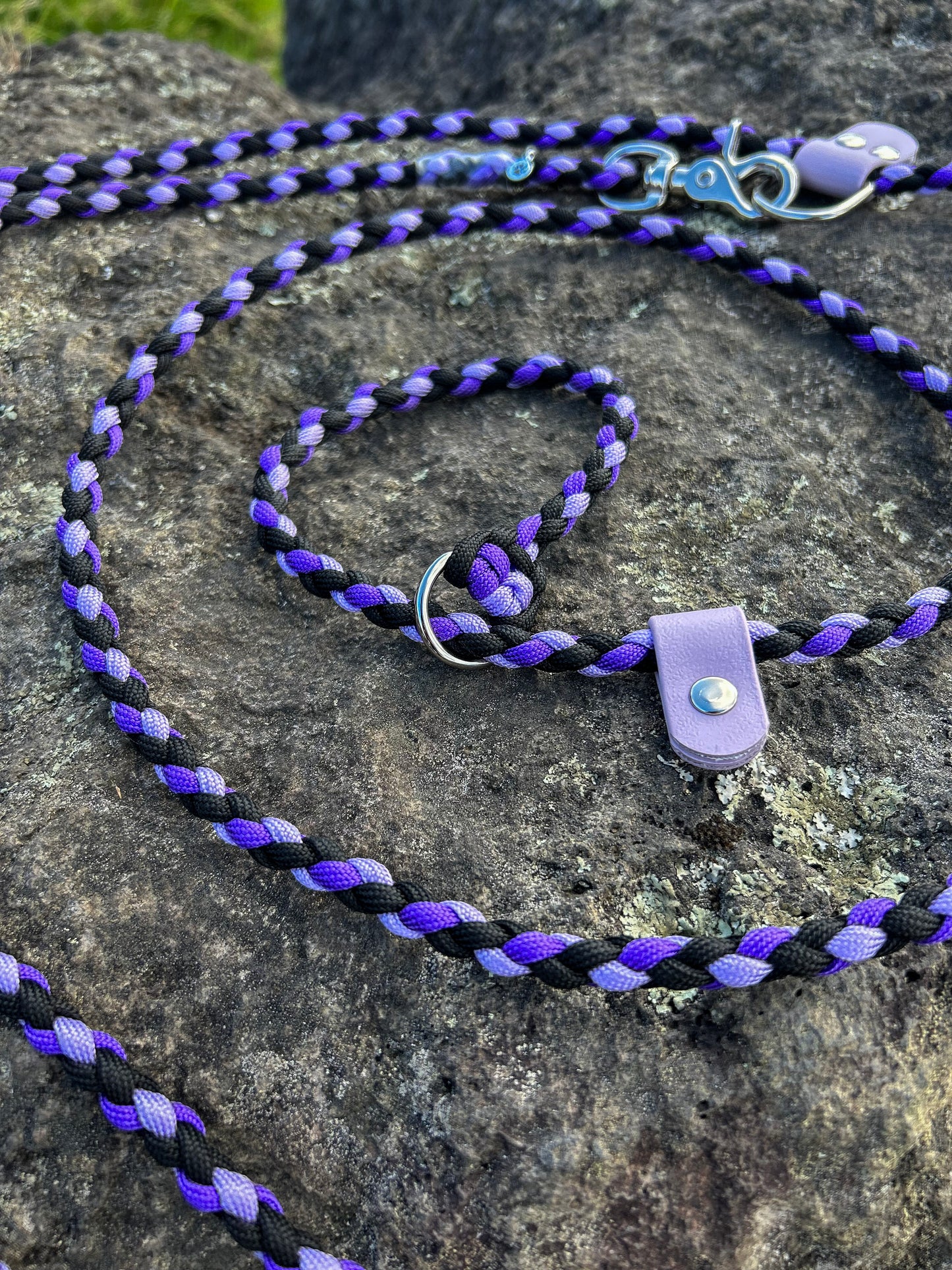 Multi-Function Paracord Lead